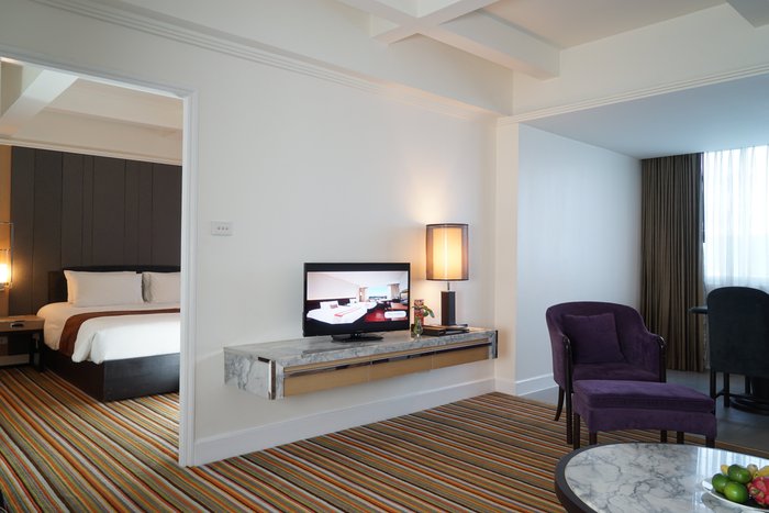 Centara Hotel Hat Yai - hotel rooms