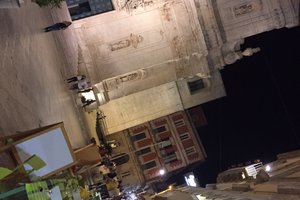 Interni