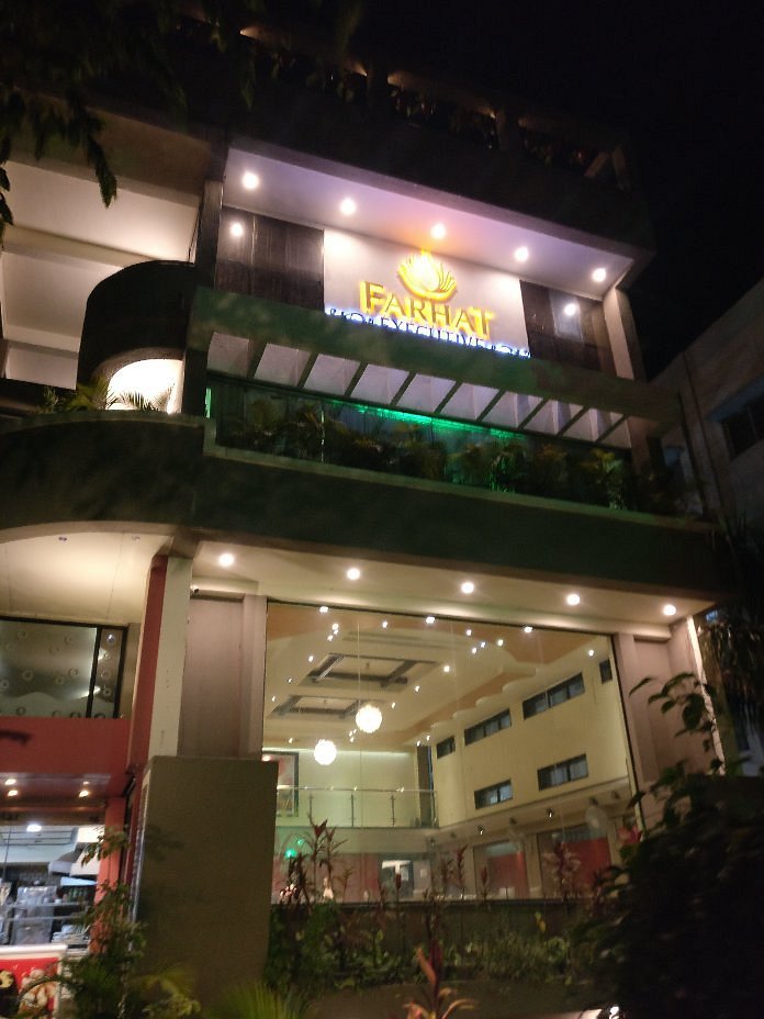 Farhat Executive Ahmednagar: Luxurious Stay in the Heart of the City Farhat Executive Ahmednagar: Luxurious Stay in the Heart of the City