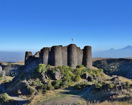 Fortresses to visit in Armenia