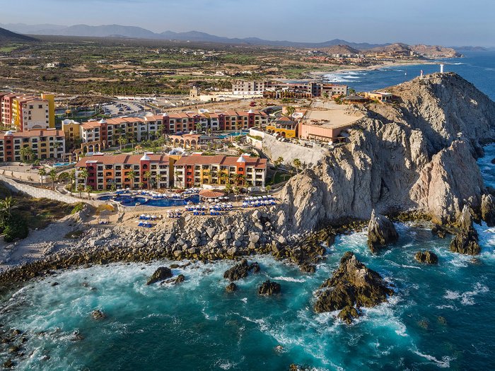 Hacienda Encantada Resort & Residences