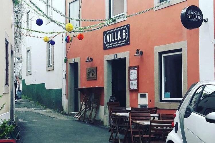 Perfect place to eat and drink with friends 