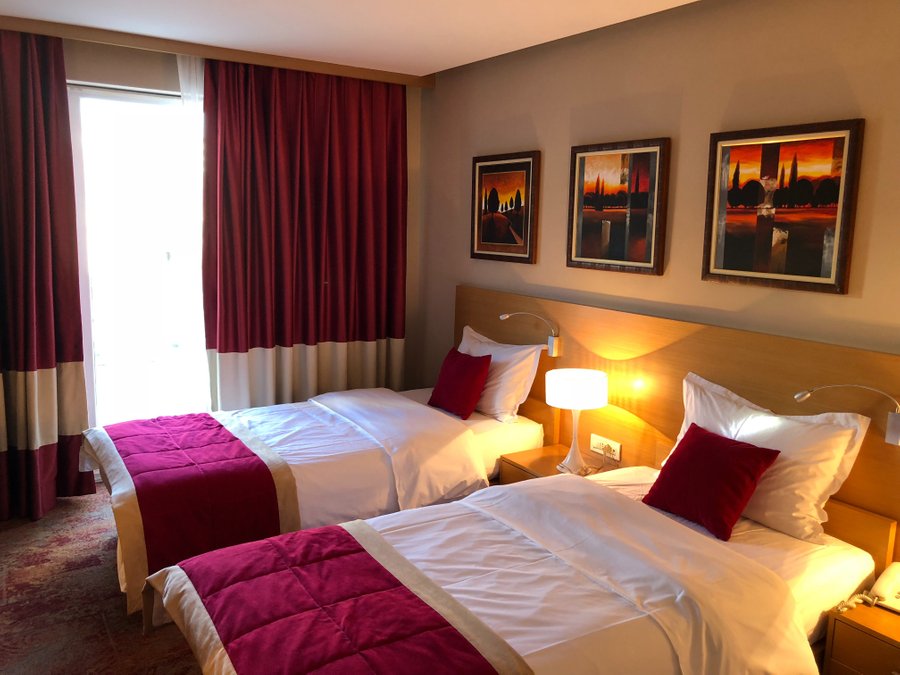 hotel colosseo shkoder