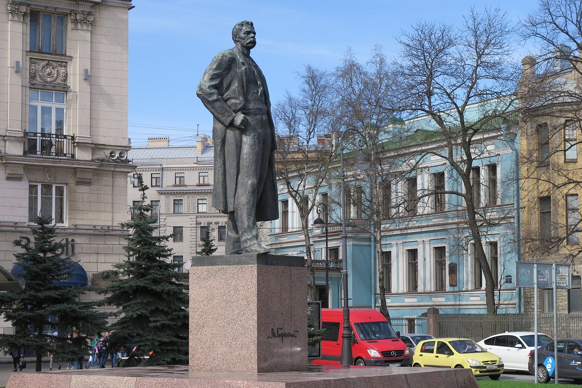 Памятник М. Горькому, Санкт-Петербург: лучшие советы перед посещением -  Tripadvisor