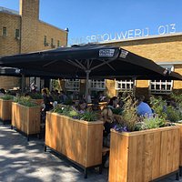 Horeca en brouwerij aan de piushaven.