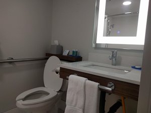 Room & Suite