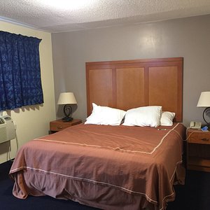 Castle Inn & Suites in Niagara Falls
