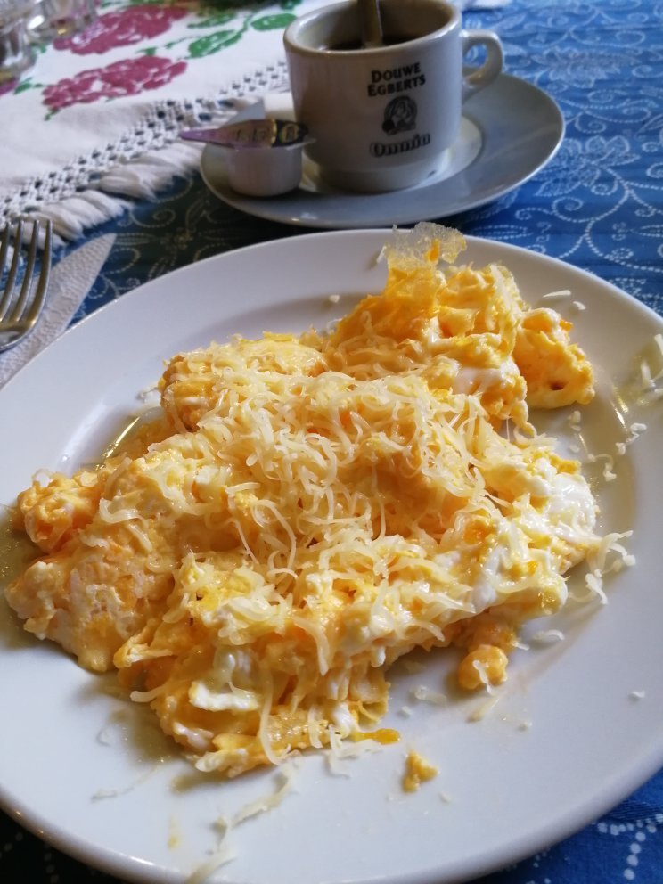 enni egyetlen bar