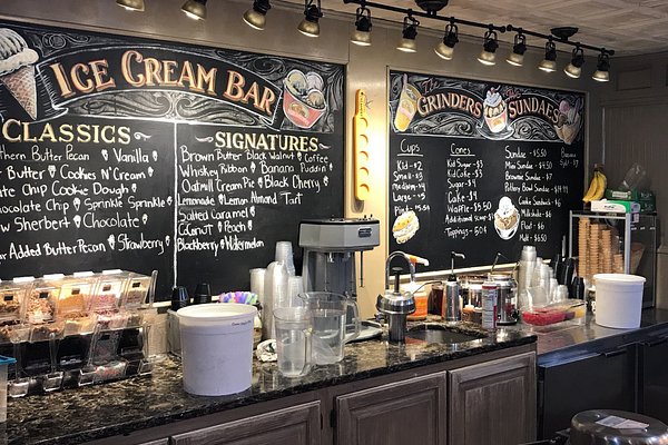 6 Most Popular Pigeon Forge Ice Cream Shops