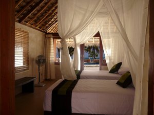 Room & Suite