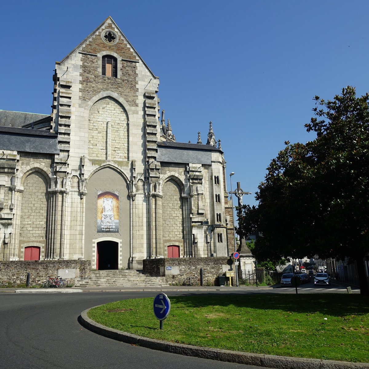 Eglise Saint-Similien (Nantes) - 2021 All You Need to Know Before You ...