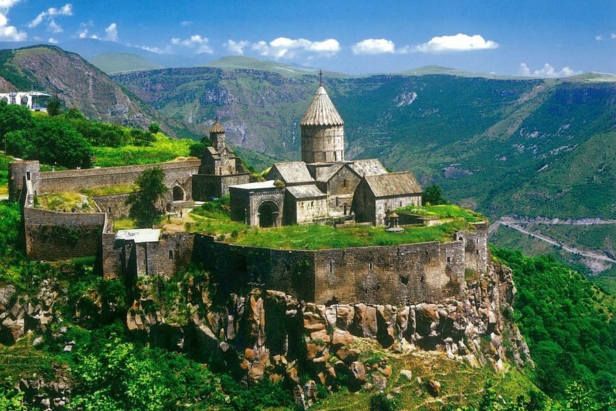 just travel yerevan