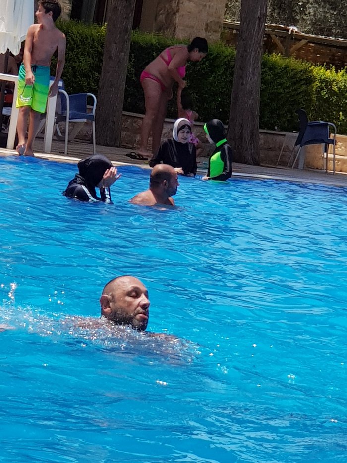 West Bekaa Country Club Pool: Pictures & Reviews - Tripadvisor