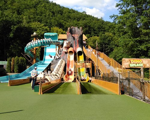 Cet immense parc de jeux pour enfants se trouve à seulement 30