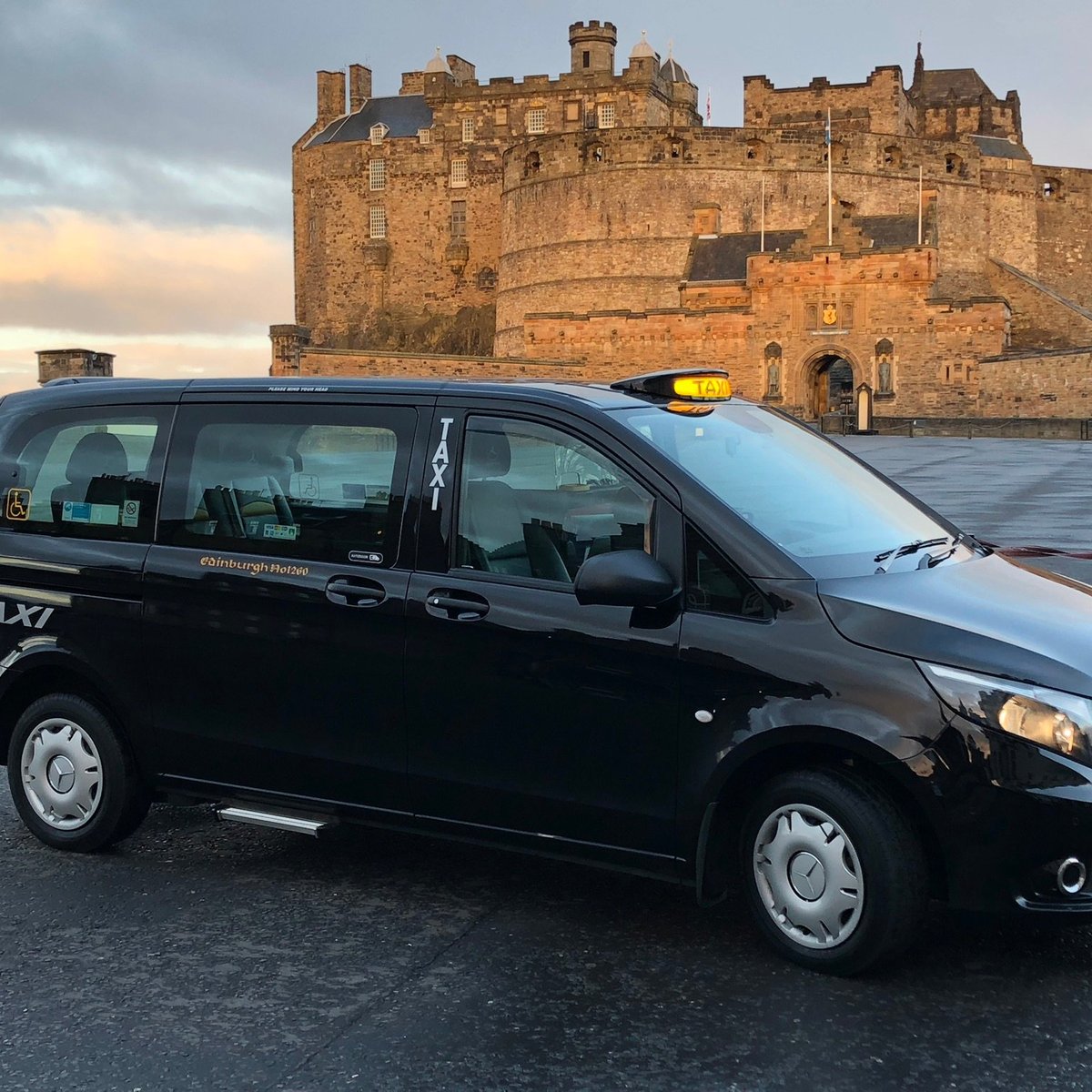 edinburgh black cab tours reviews