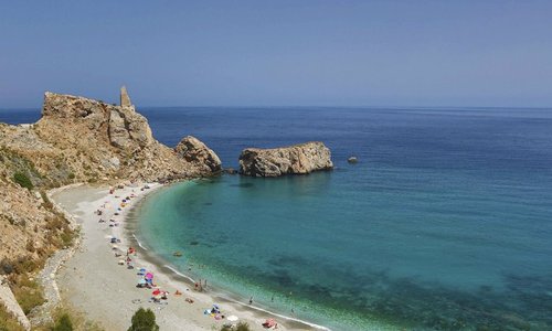 Ubication: Playa de La Rijana. Carretera N-340, Calahonda, Granada, España.