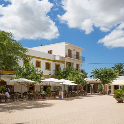 AUBERGINE BY ATZARÓ, Sant Miquel De Balansat - Menu, Prices ...