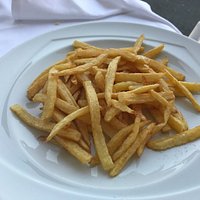 Patate fresche fritte al momento