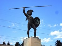 Tradução Da Inscrição: Venha E Pegue. Memorial De Leonidas E Esparta 300,  Grécia - Abril De 2017 Fotos, retratos, imágenes y fotografía de archivo  libres de derecho. Image 91352293