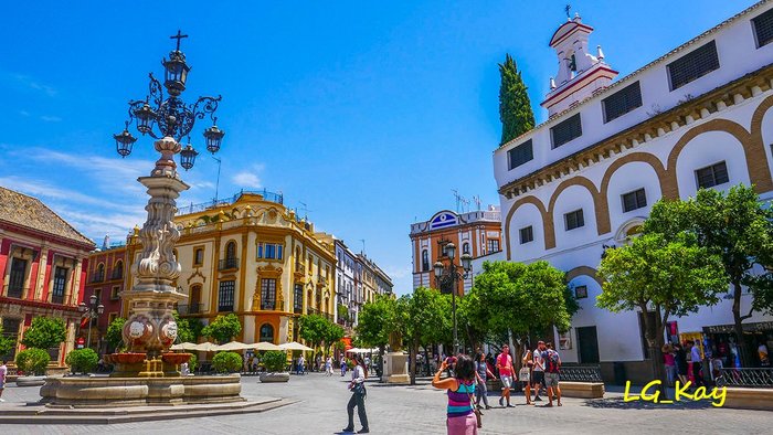 Imagen 1 de Plaza de la Virgen de los Reyes