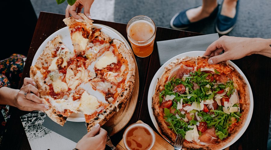 pizza pizza i pizza