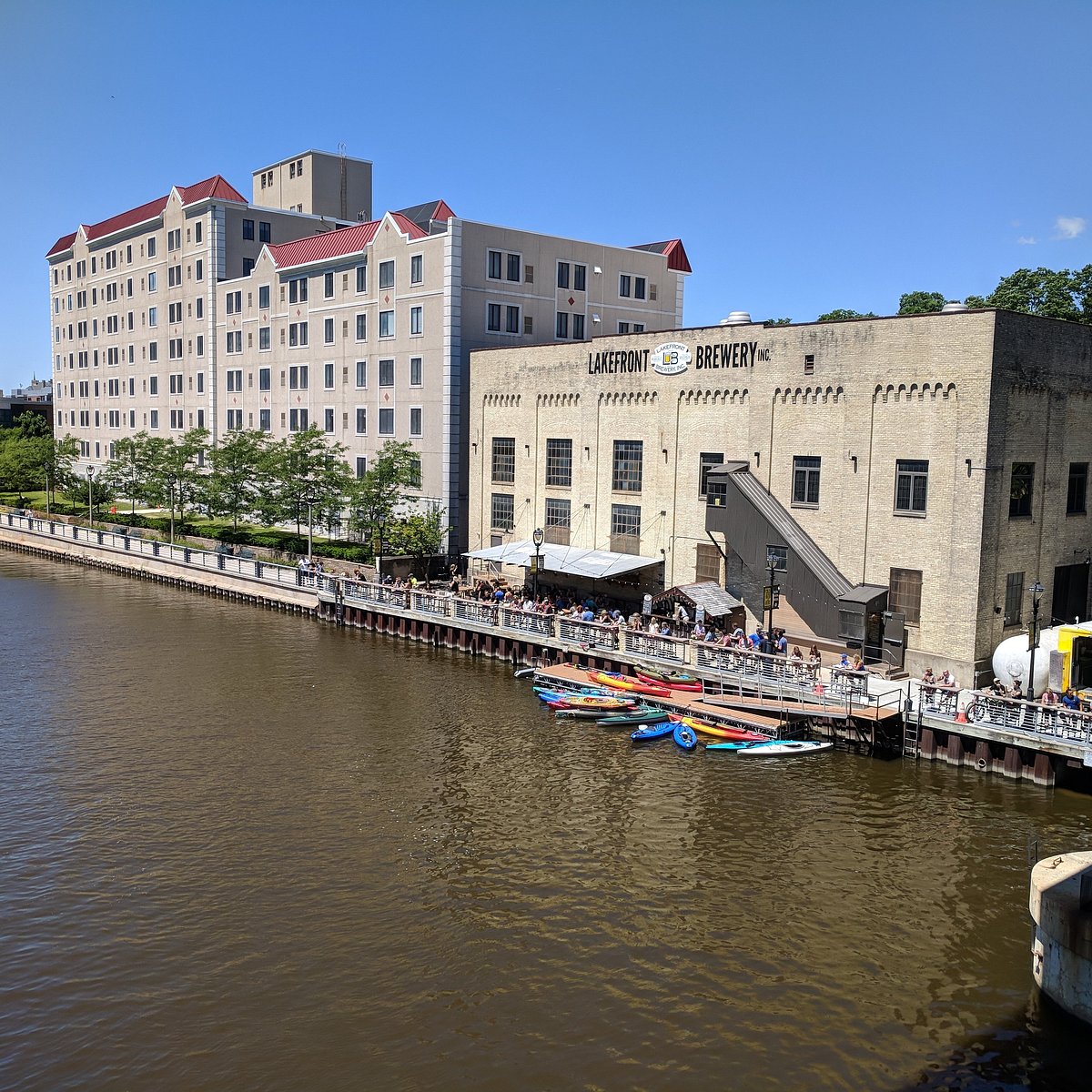 lakefront brewery boat tour milwaukee