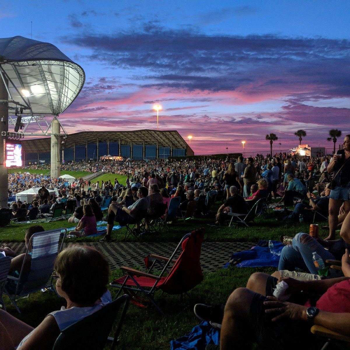 THE MIDFLORIDA CREDIT UNION AMPHITHEATRE (Tampa) All You Need to Know