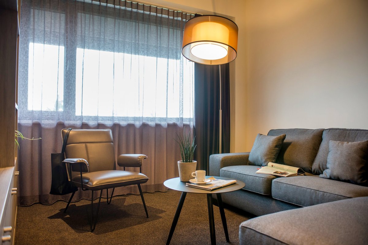 Aparthotel Adagio Amsterdam City South Rooms: Pictures & Reviews ...