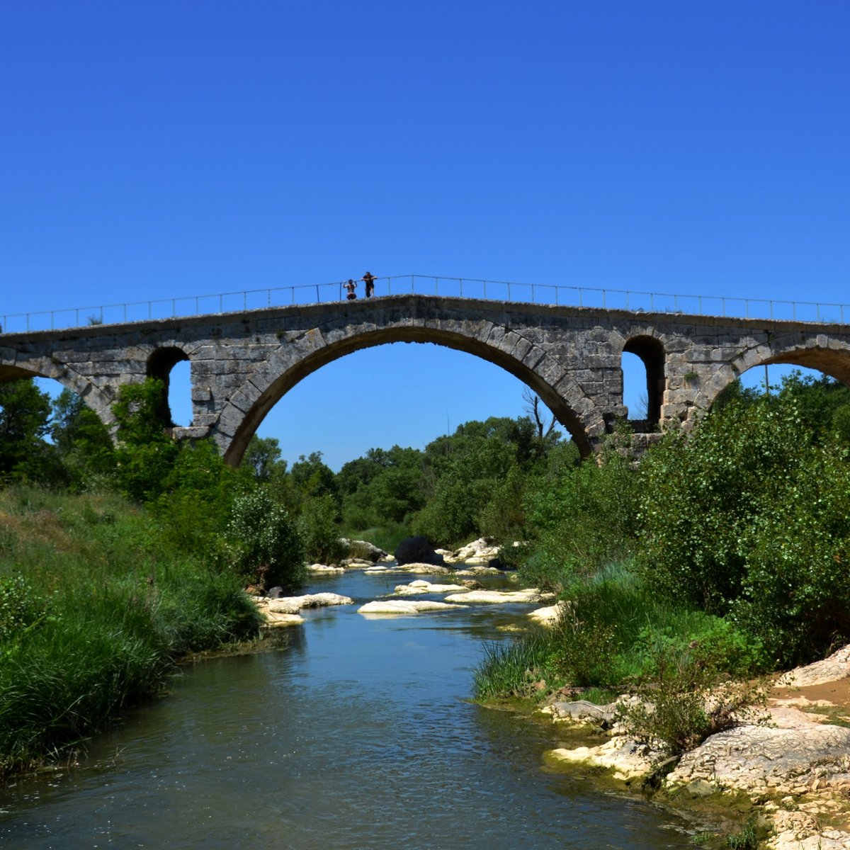 Le Pont Julien (Bonnieux): All You Need to Know BEFORE You Go