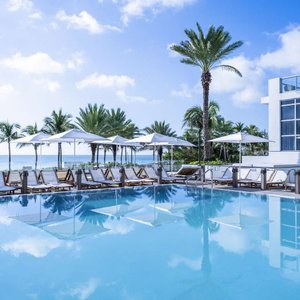 Relax at the pool or on the beach, lounge chairs are included with your stay. 