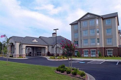 HOMEWOOD SUITES BY HILTON FORT SMITH - Updated 2024 Prices & Hotel ...