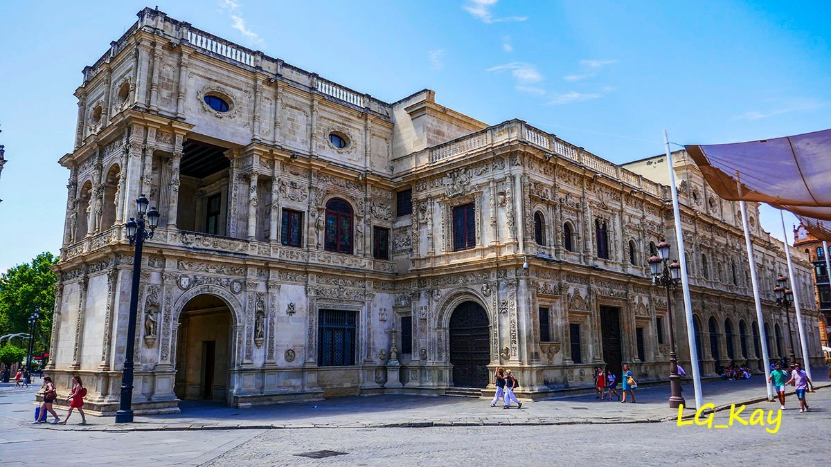 Ayuntamiento (City Hall), Севилья - Tripadvisor