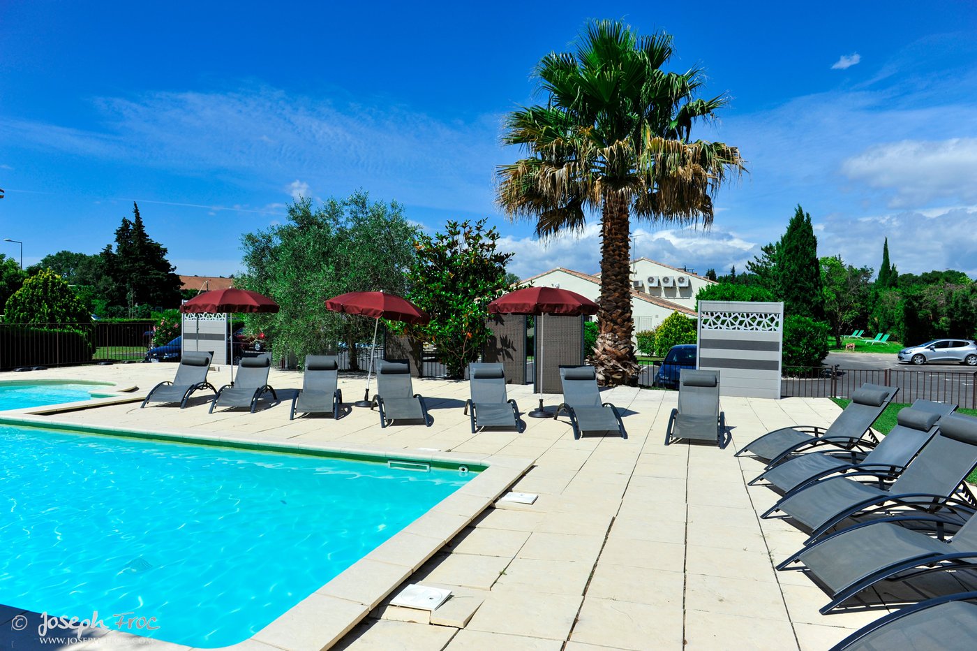 BRIT HOTEL AVIGNON SUD LE CALENDAL 55 (̶7̶0̶) Updated 2022 Prices