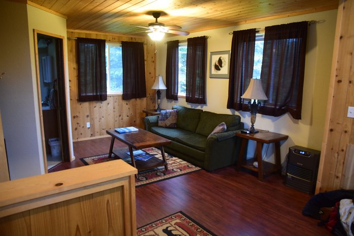 Silver Salmon Creek Lodge Rooms: Pictures & Reviews - Tripadvisor