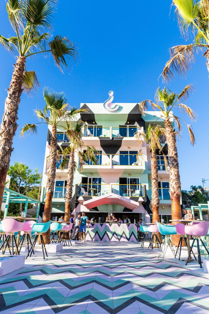 Imagen 2 de Wi-Ki-Woo Hotel Ibiza