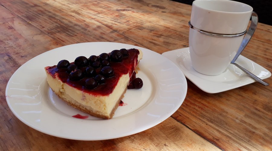 Chessecake y té inglés, para una tarde de lluvia como hoy!