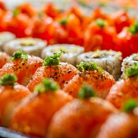 Sushis e enrolados especiais Sarumon