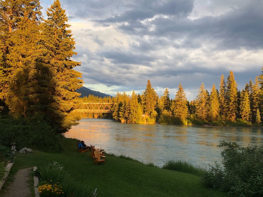 lodging in valemount bc