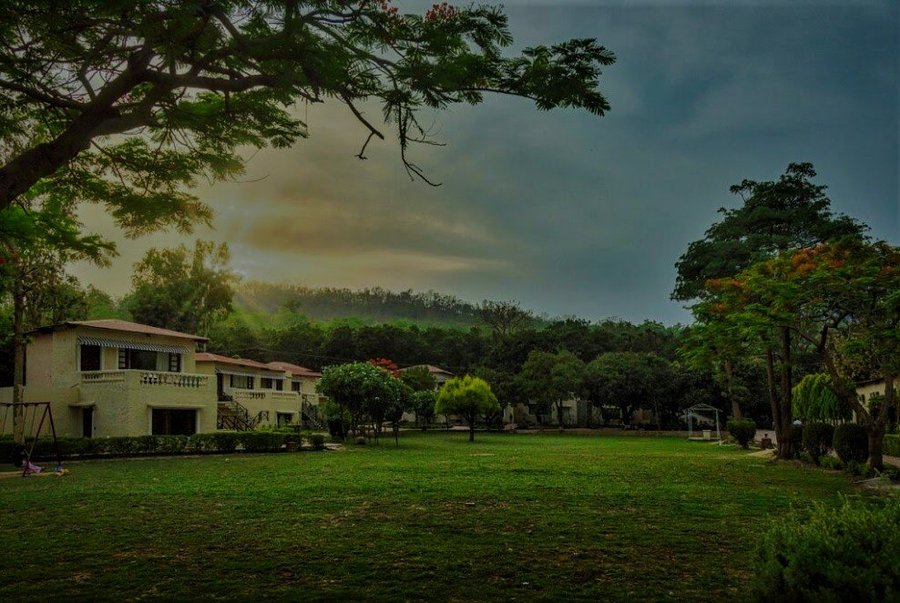 Pagoda Manu Maharani Jim Corbett National Park Uttarakhand Hotel Reviews Photos Rate Comparison Tripadvisor