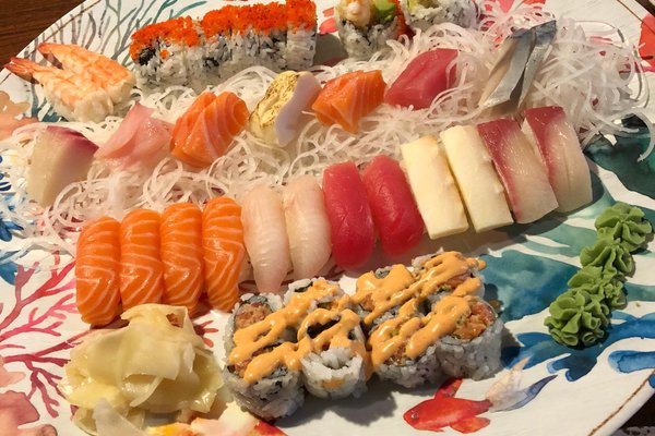 Izakaya Japanese Restaurant / #CanadaDo / Best Sushi Restaurants in Saint John