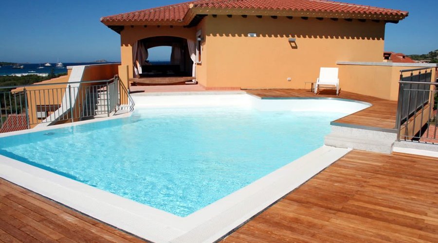 La piscina della suite