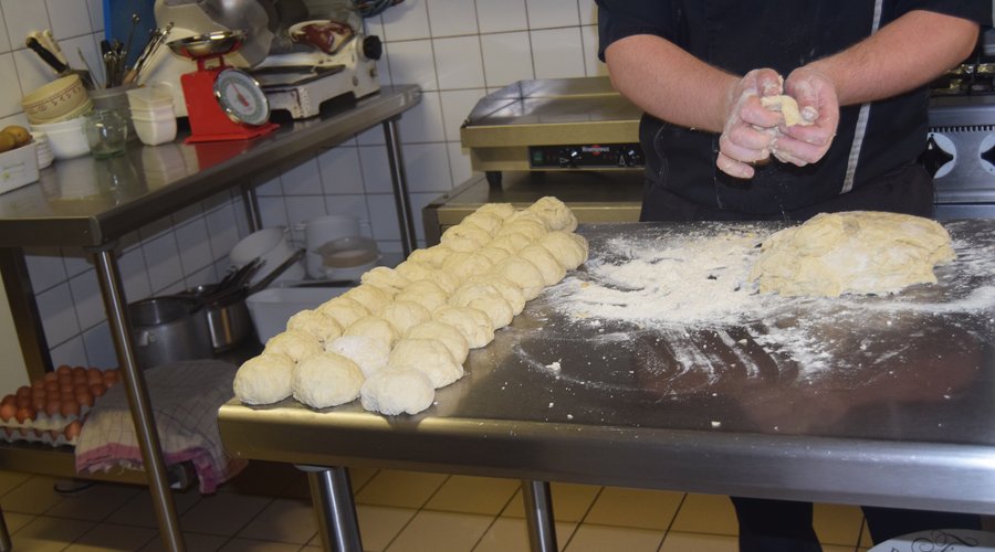 Façonnage des pâtons