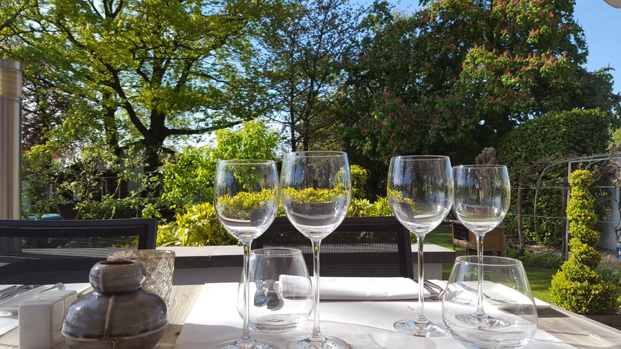 Terras in een groene oase van rust
