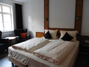 Zimmer und Suite
