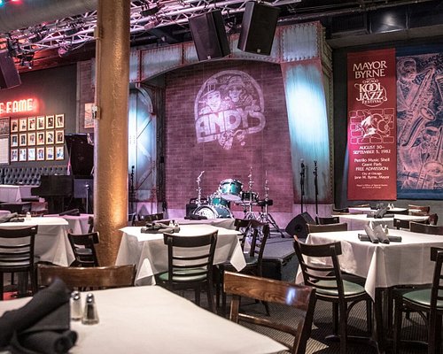 THE 10 BEST Chicago Jazz Clubs & Bars (Updated 2023) - Tripadvisor