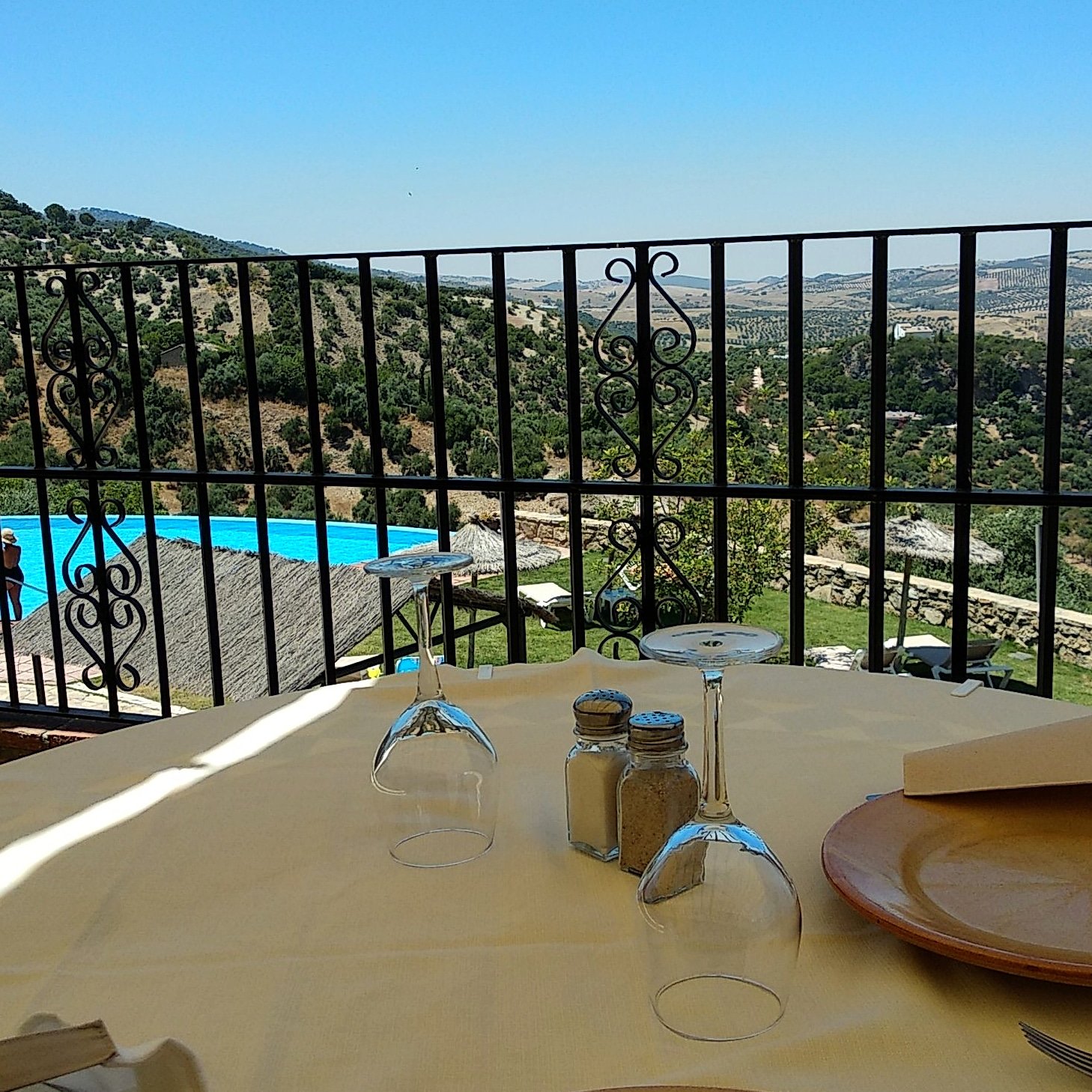 Hotel Los Tadeos by null