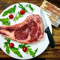 Costata di Bue Rosso, una squisitezza tutta sarda. Carne frollata per oltre 60 giorni.