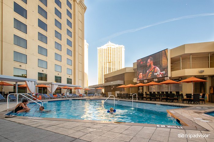 Family-friendly Vegas hotel: Marriott Vacation Club Grand Chateau