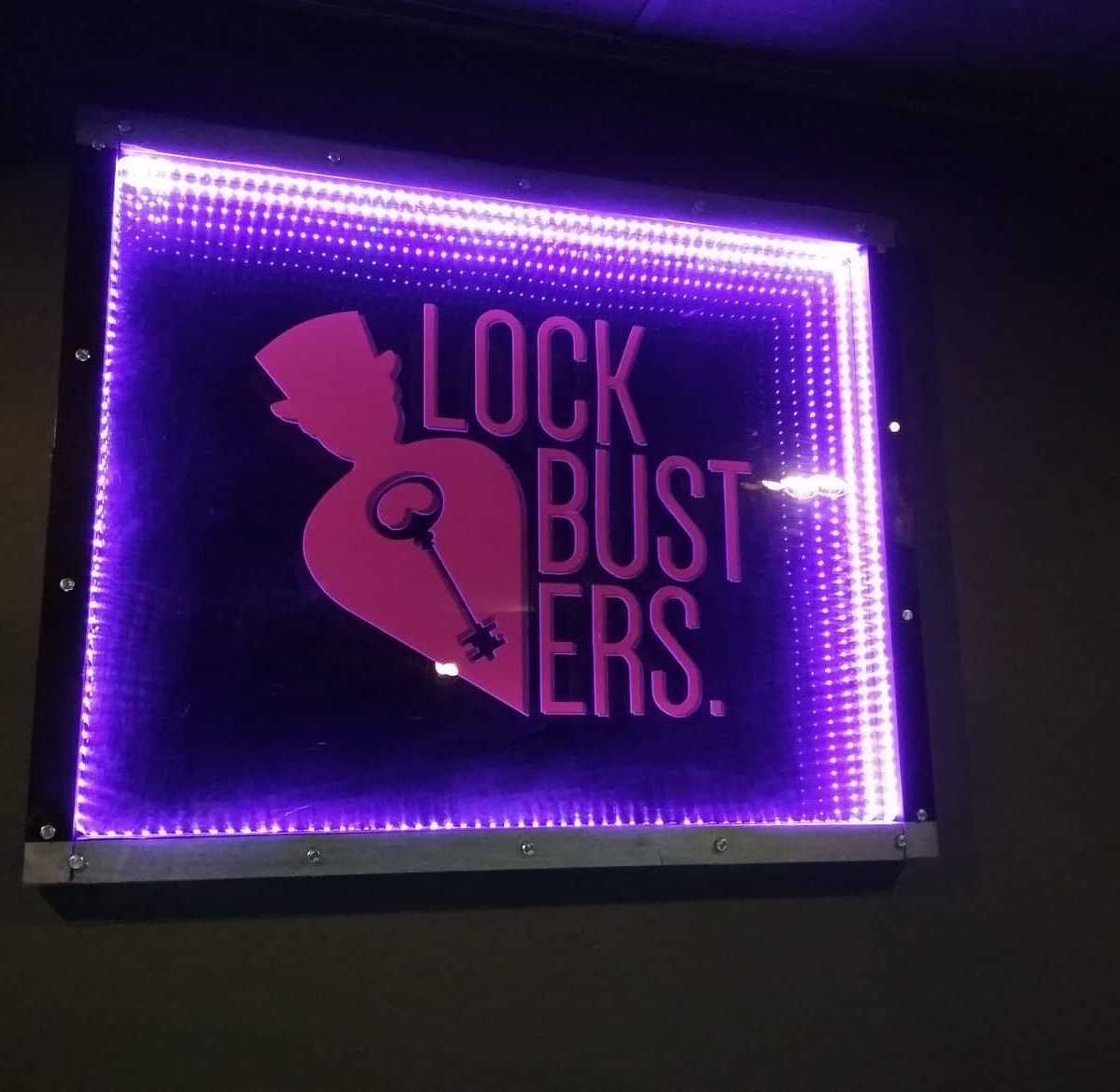 lockbusters-athens-all-you-need-to-know-before-you-go