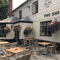 The Ship South Walsham front entrance and patio